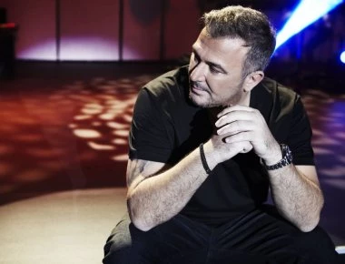 Το ζεϊμπέκικο του Αντώνη Ρέμου στη δεξίωση του γάμου του (βίντεο)